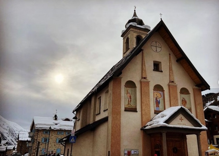 poza Bucurați-vă de ski în stațiunea Livigno