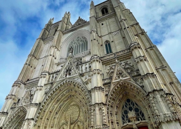 poza Alegeți să petreceți un sejur în vibrantul Nantes