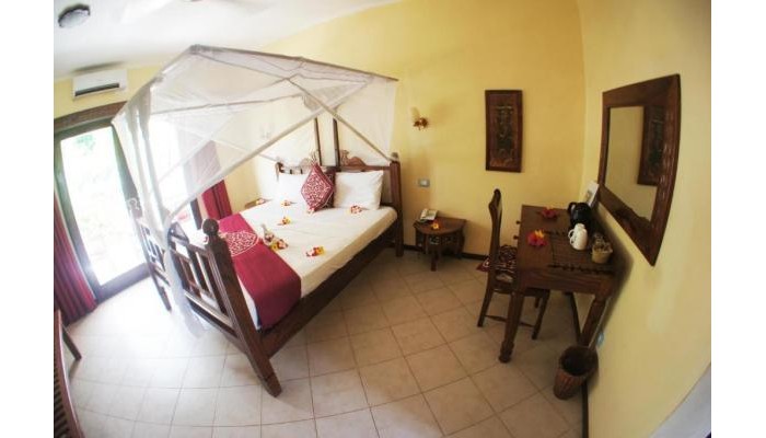 Uroa Bay Beach Resort poza 4