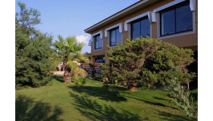 Club Hotel Residence Baia poza 8