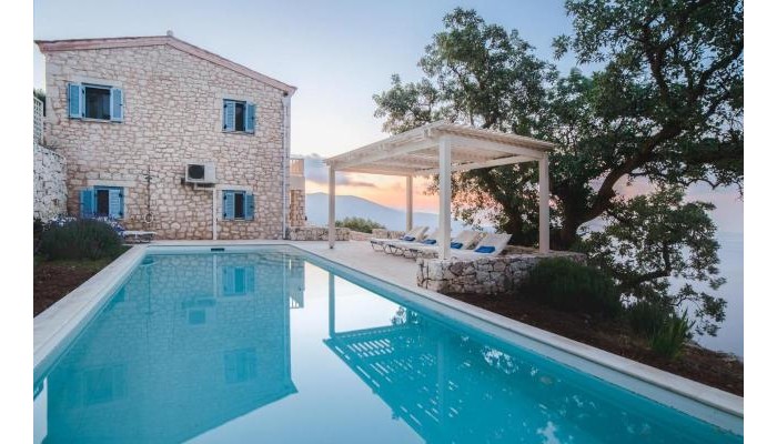 Hotel Urania Luxury Villas poza 13