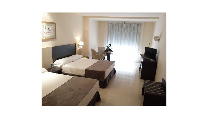 Hotel Adaria Vera poza 1