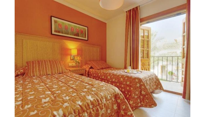 Infiniti Beach Resort poza 2