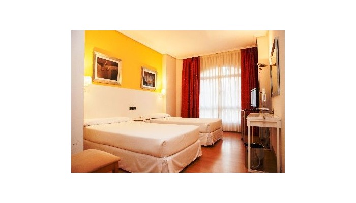 Hotel Sercotel Tres Luces poza 2