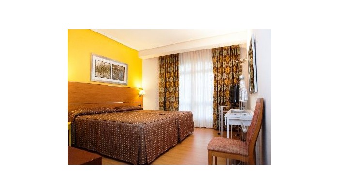 Hotel Sercotel Tres Luces poza 3