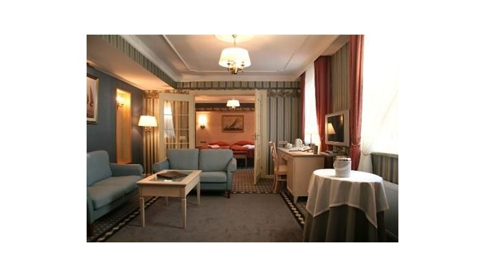 Hotel Ramada Htl & Suites poza 9