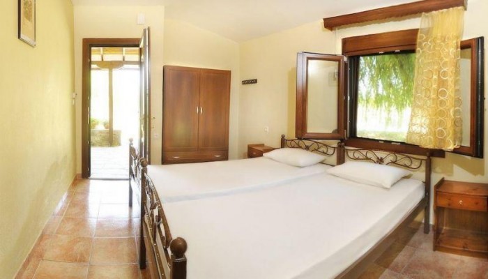 Katerina Maria Studios poza 2