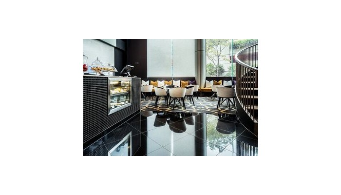 Bolton Hotel poza 10