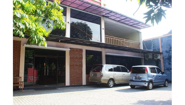 Hotel Reddoorz Near Stadion Mandala Krida poza 1