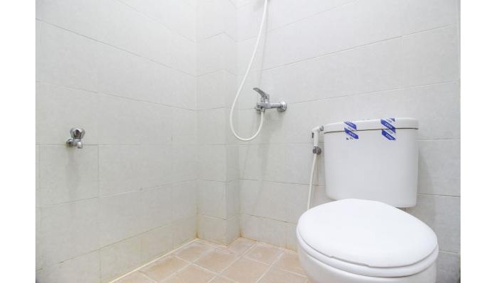 Hotel Reddoorz Plus Near Alun Alun Selatan poza 0