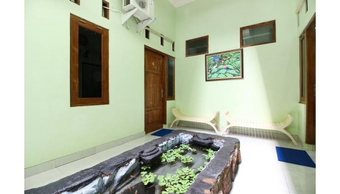 Hotel Reddoorz Plus Near Taman Sari poza 9