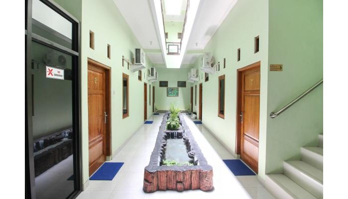 Hotel Reddoorz Plus Near Taman Sari poza 0