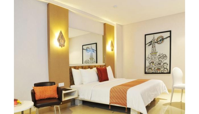 Pyrenees Hotel poza 4