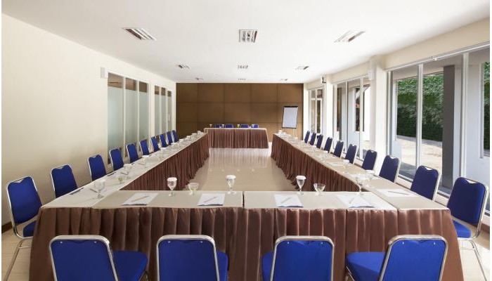 The Grove Express Hotel poza 5