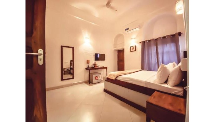 Hotel Smiles Stone Town poza 3