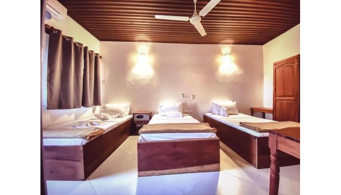 Hotel Smiles Stone Town poza 9